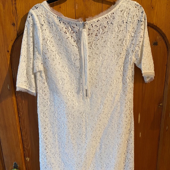 Off-white Lace Dress - Picture 4 of 8